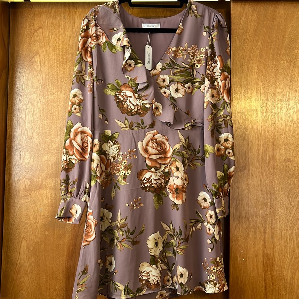 Taylor Jewel Long Sleeve Floral Dress